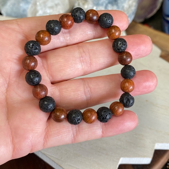 Wood & Lava Stone Bracelet - Unisex - Picture 7 of 7